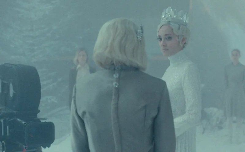 Neu im Kino – Schneekönigin backstage: „Herz aus Eis“